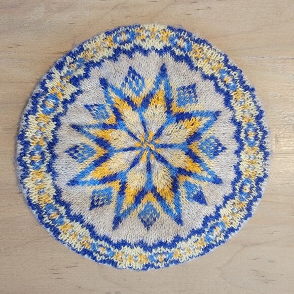 Handmade Multicolor Knit Beret Hat Slouchy Winter Toddler Child Star Winter - Picture 1 of 3